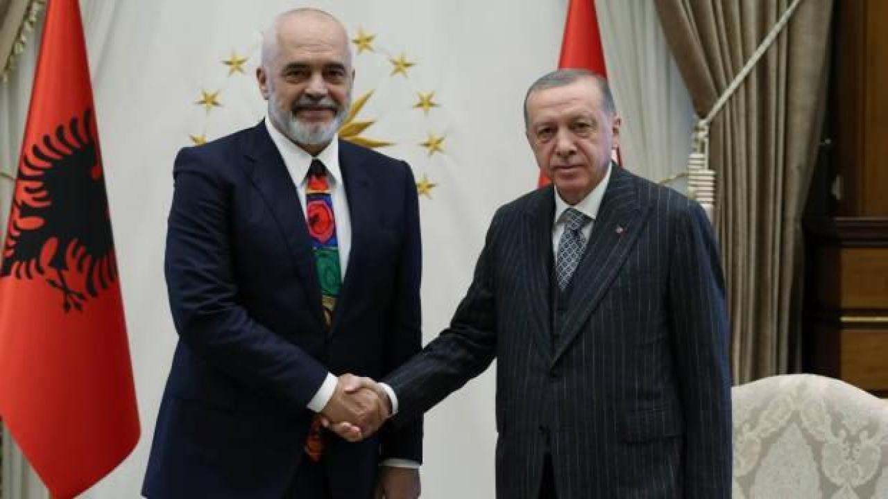 Edi Rama'dan Başkan Erdoğan'a tebrik!