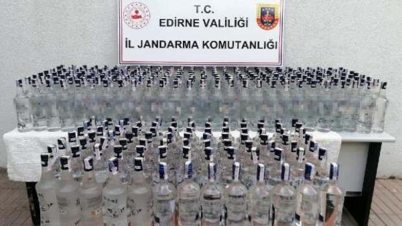 Edirne’de 307 litre kaçak içki ele geçirildi