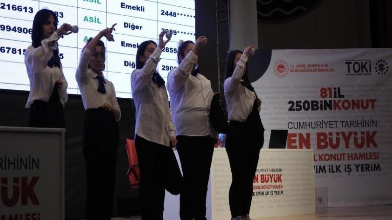 Edirne'de, depremler sebebiyle ertelenen TOKİ kuraları çekildi