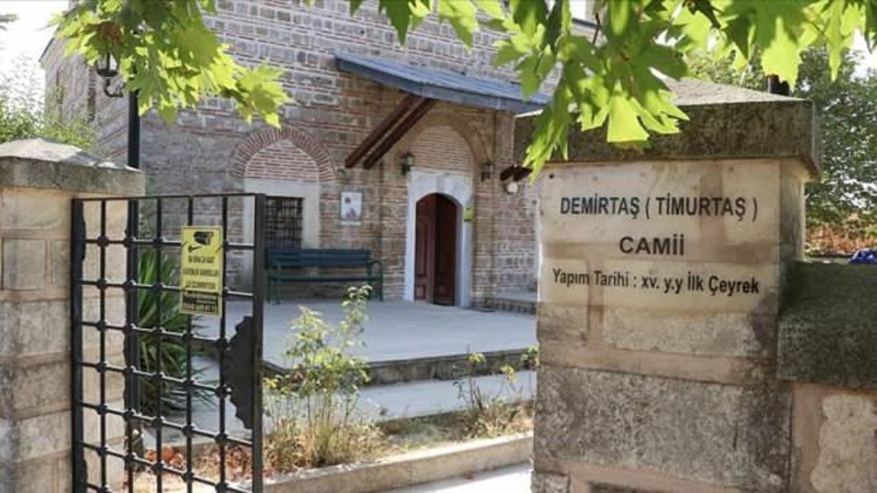 Edirne'de sınırdaki cami cuma, bayram ve teravih namazlarında ibadete açılıyor