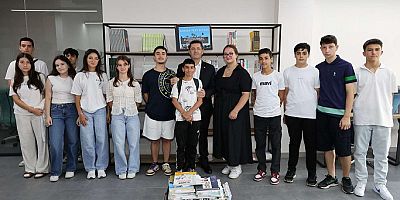 EĞİTİMDE DAYANIŞMANIN YENİ ADI: ASKIDA TEST KİTABI