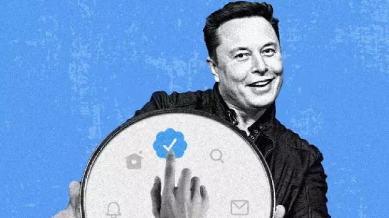 Elon Musk, herkesin mavi tik rozetini kaldırdı: Sadece üç kişinin ücretini cebinden ödüyor