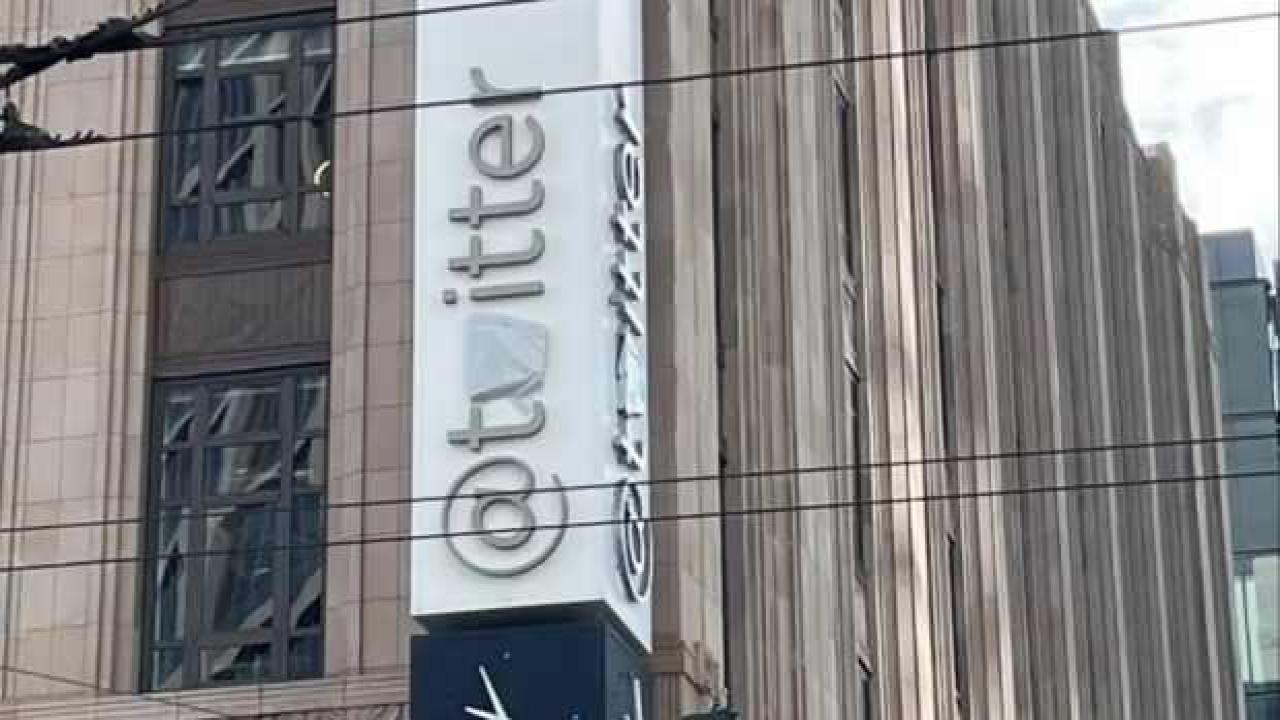 Elon Musk yine bir şeyler deniyor... Twitter adı tarihten siliniyor mu?