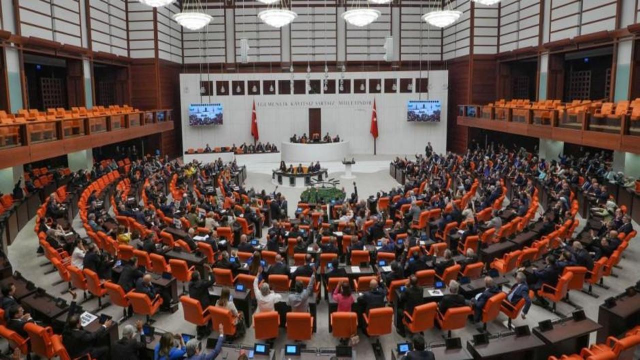 Emekli ikramiyesi 4 bin lira oluyor! Meclis'e geliyor