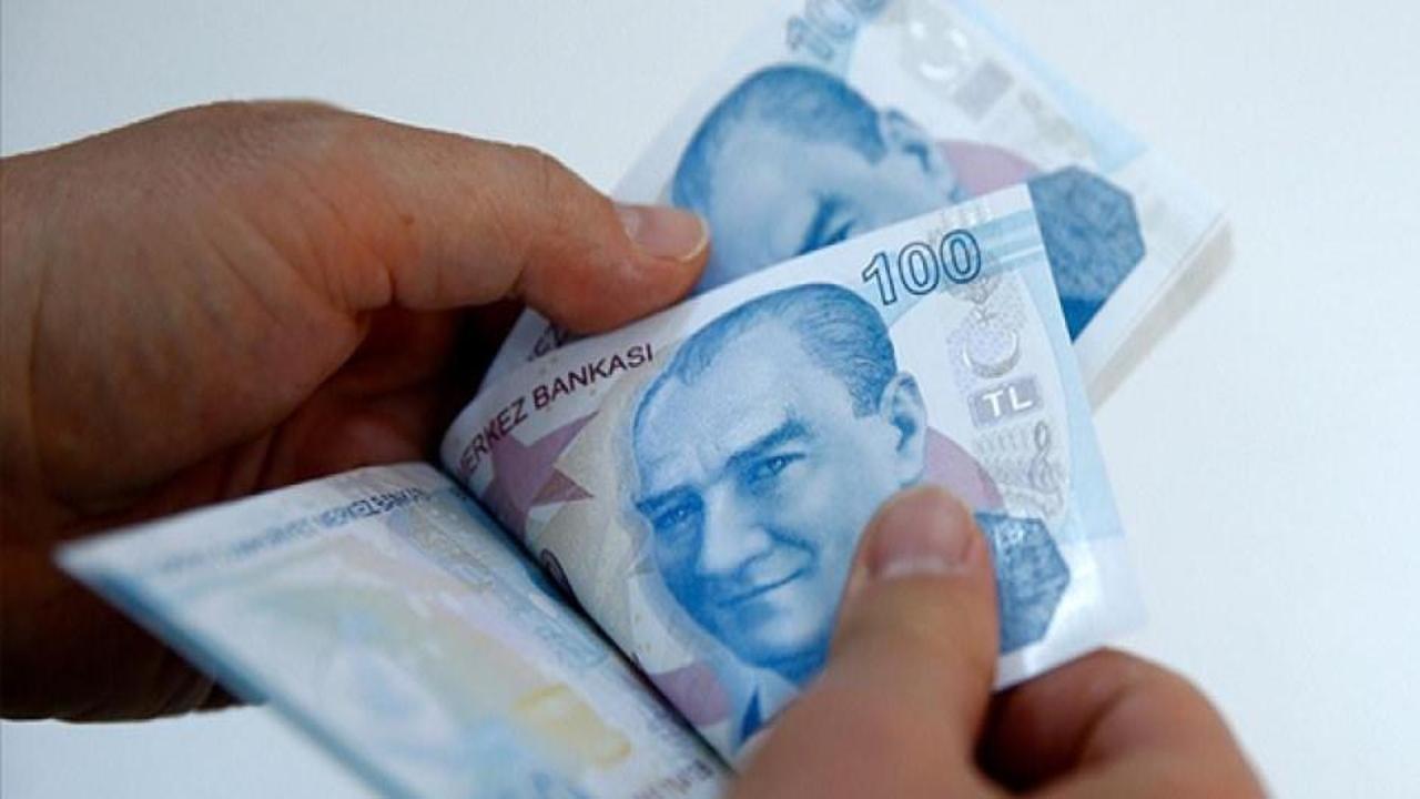 Emeklinin zam ve farkları bu ay maaşlara yansıyacak