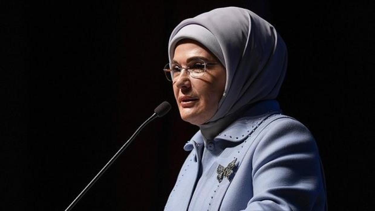 Emine Erdoğan, İslam aleminin Kadir Gecesi’ni kutladı