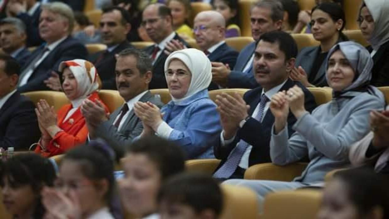 Emine Erdoğan: Su tüketimi bilincine sahip olmanın hayati önemi var