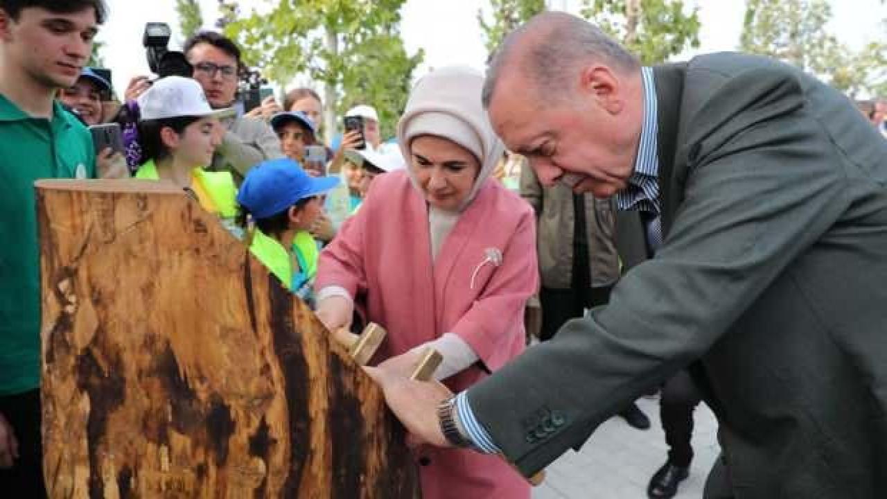 Emine Erdoğan'dan Atatürk Havalimanı Millet Bahçesi paylaşımı