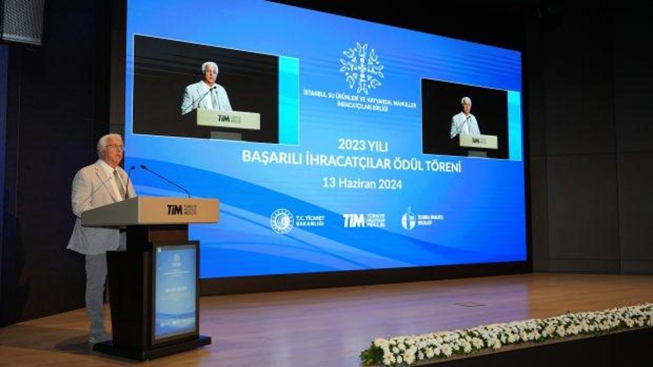 En başarılı ihracatçılar ödüllerini aldı