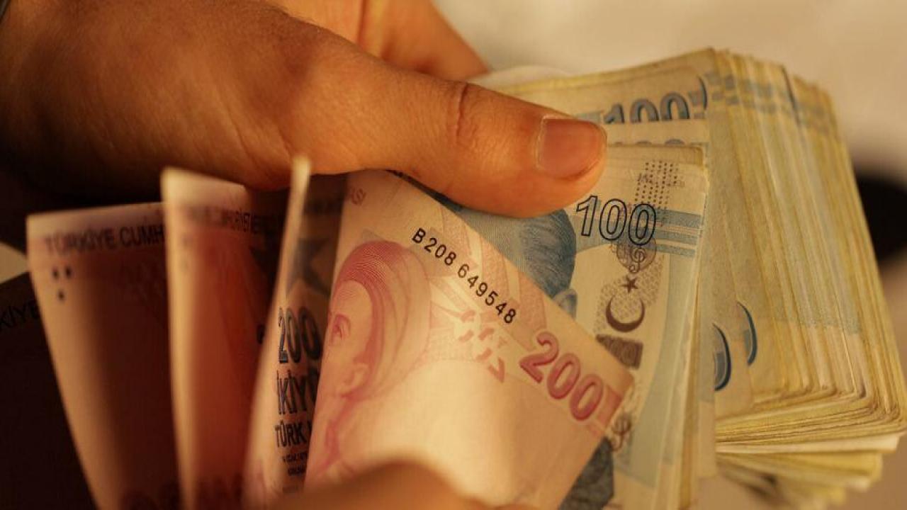 Enflasyon, bak git. Bırak ikili sıkıştırmayı