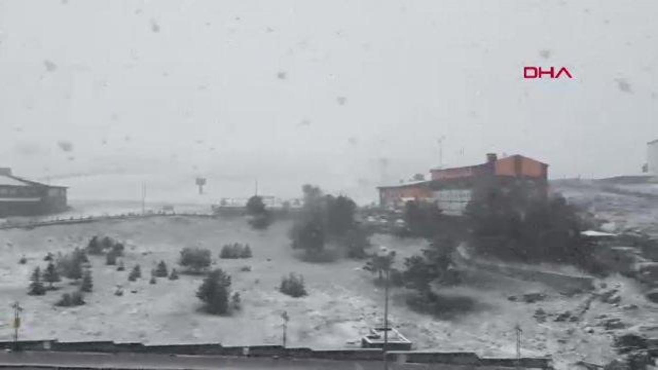 Erciyes’te nisan sonu kar yağışı etkili oldu