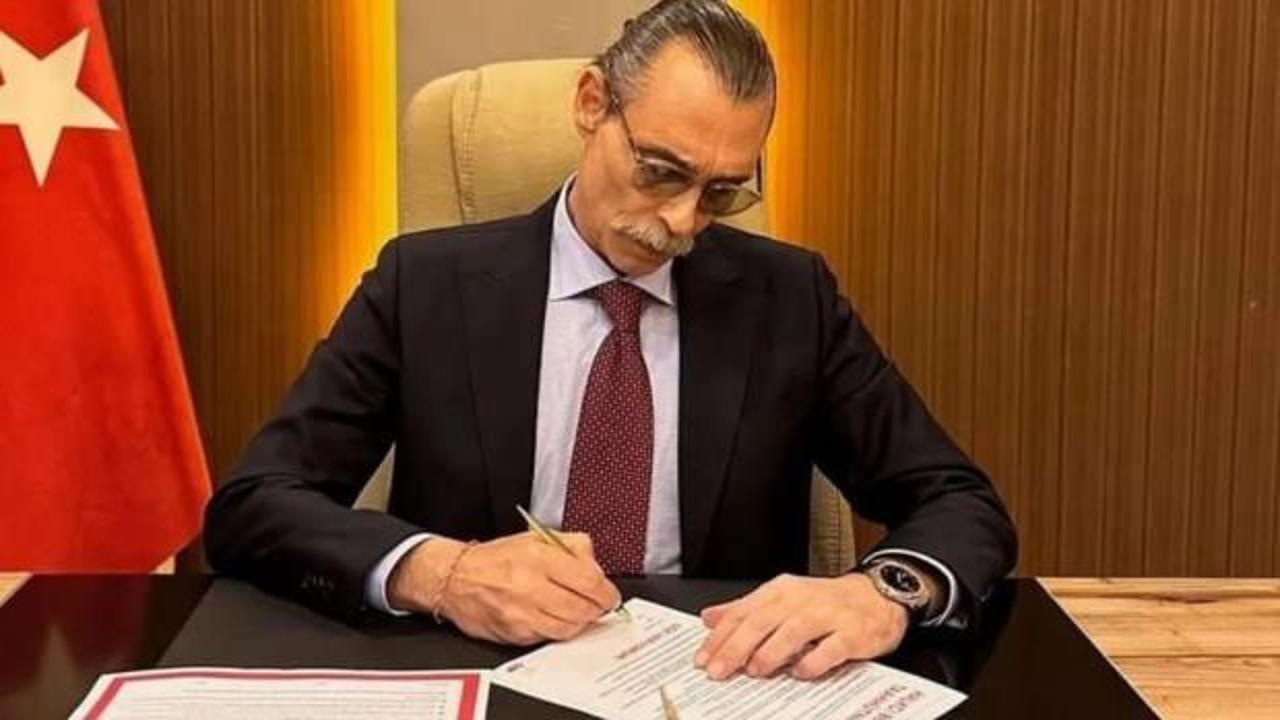 Erdal Beşikçioğlu'na afiş şoku! Şehrin dört bir yanına asıldı! CHP'liler bile destekledi