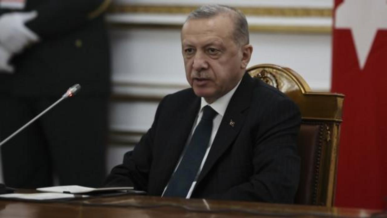 Erdoğan, 11 ildeki hakaret soruşturmalarında şikayetinden vazgeçti