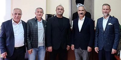 Erzincan Altınbaşak Belediye Başkanı Engin Deniz’den Adalar Belediyesi’ne Ziyaret