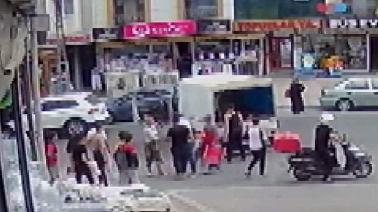 Esenyurt'ta pes dedirten hırsızlık: Yakalandılar, kavga çıkardılar!