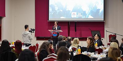 Esin Köymen: “Öğretmenlerimiz Toplumun En Güçlü Dayanağıdır”