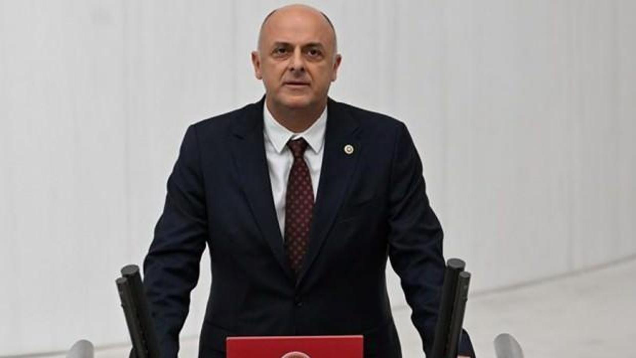 Eski İYİ Partili Ümit Özlale, yeni partisini duyurdu