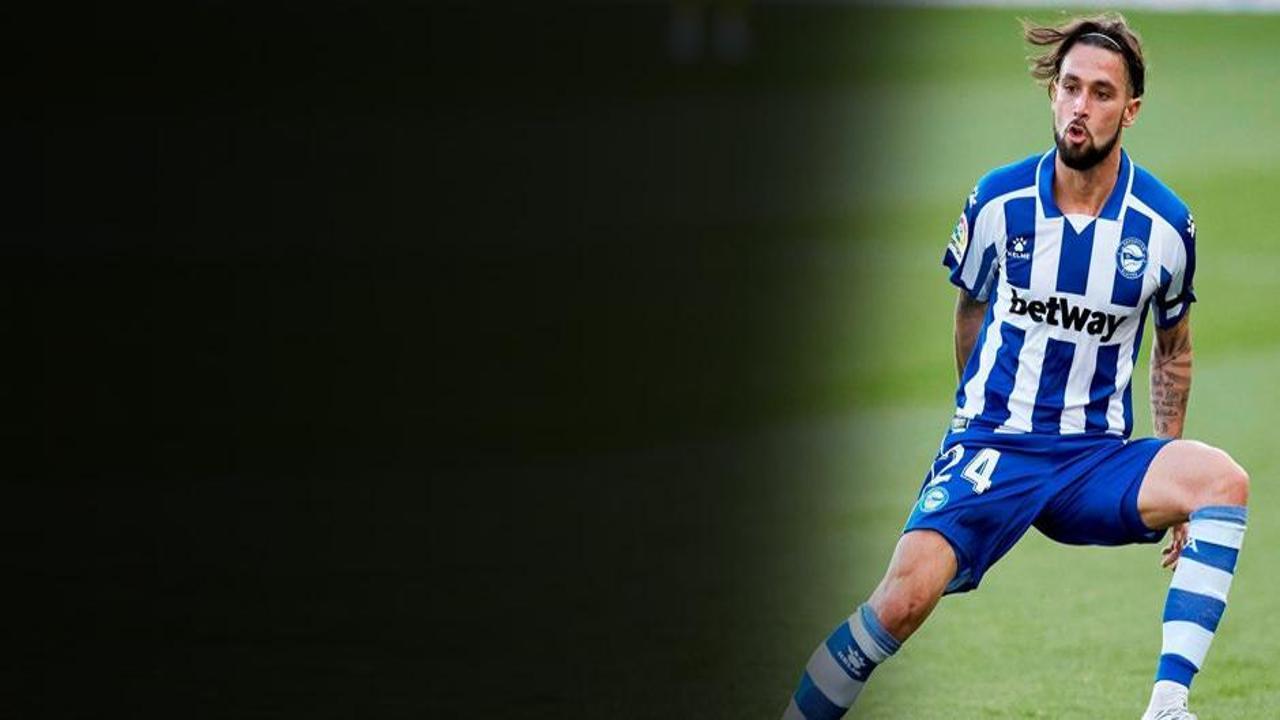 Eski ünlü futbolcu Müslüman oldu! 