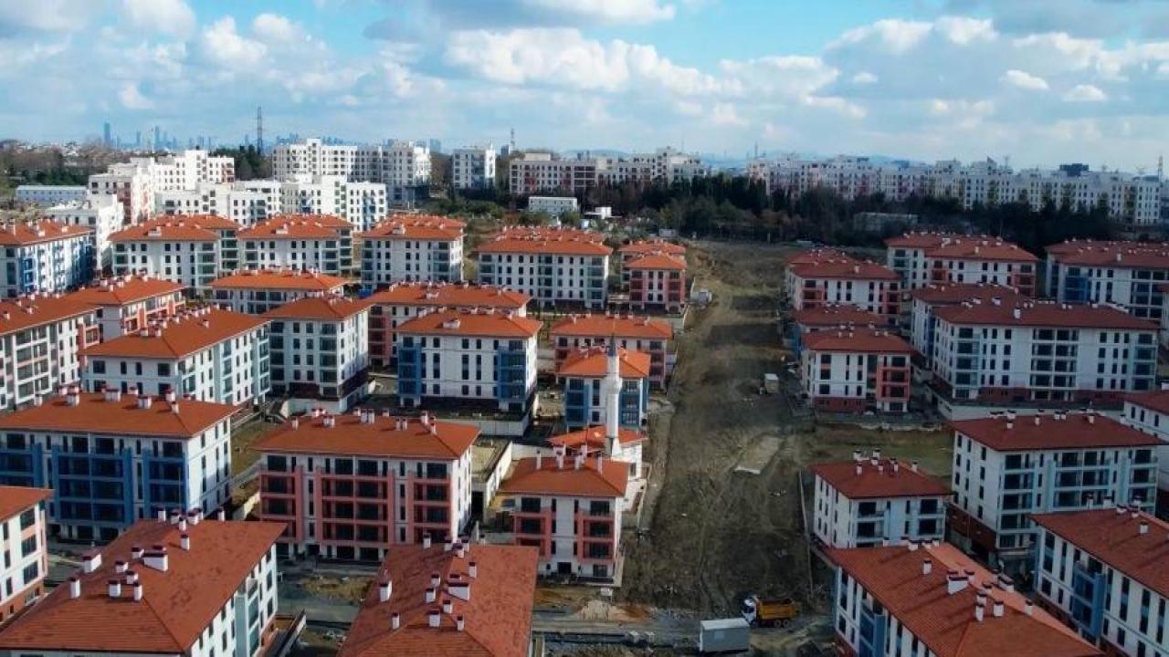 Ev sahiplerinden kiracılarına 'evden çık' komisyonu