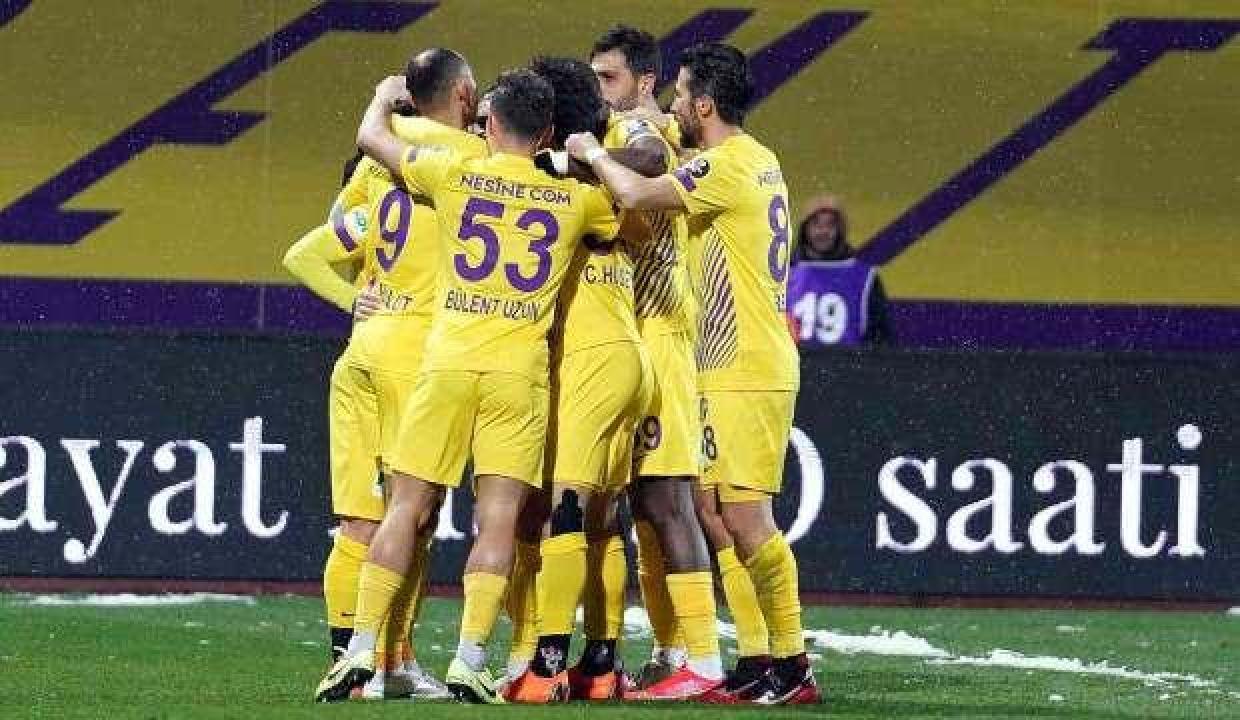 Eyüpspor, Bursaspor'u 3 golle geçti!