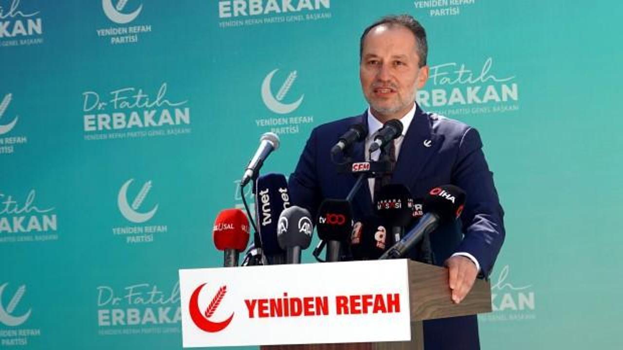 Fatih Erbakan'dan İmamoğlu'na tepki: Vatandaşlarla dalga geçiyor