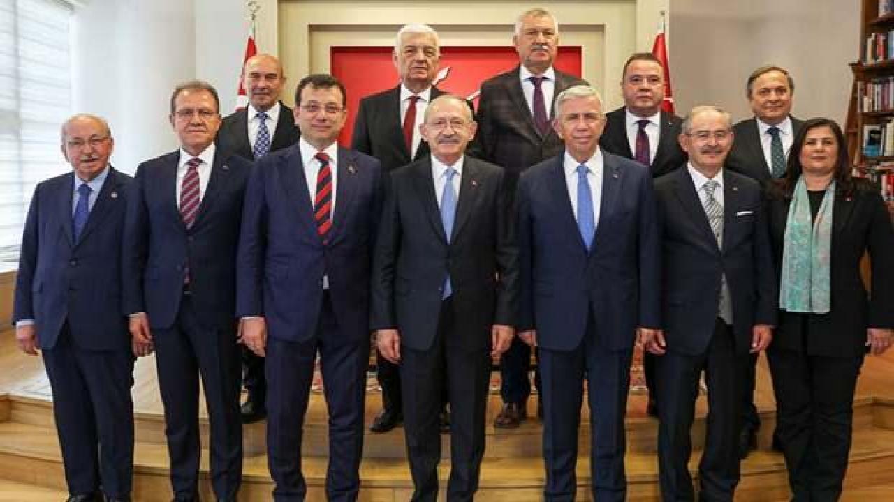 Fatih Portakal anlattı: CHP'de kim kimi destekliyor?