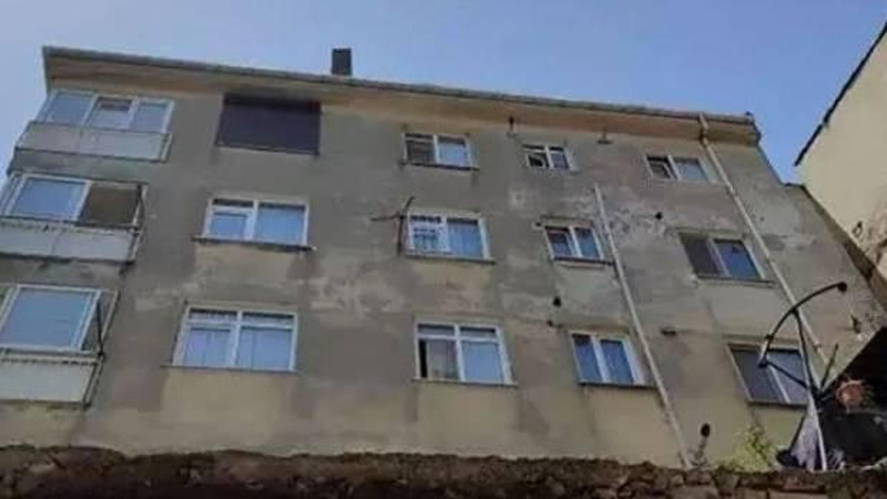 Fatih'te duvar çöktü! Bina boşaltıldı