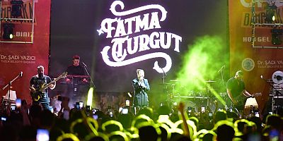 FATMA TURGUT, SEVİLEN ŞARKILARINI TUZLA’DA SÖYLEDİ