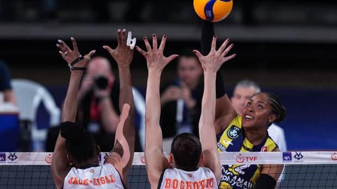 Fenerbahçe, Kupa Voley'de şampiyon!