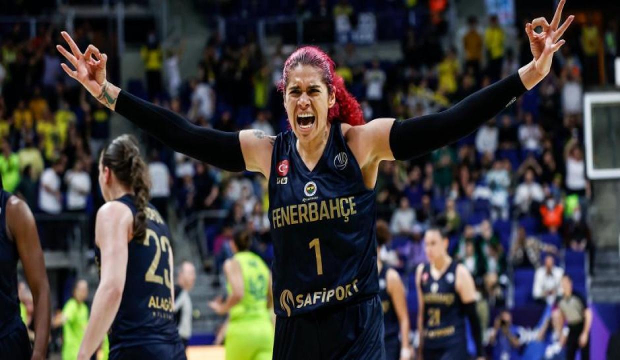 Fenerbahçe muhteşem geri dönüşle finale yükseldi!