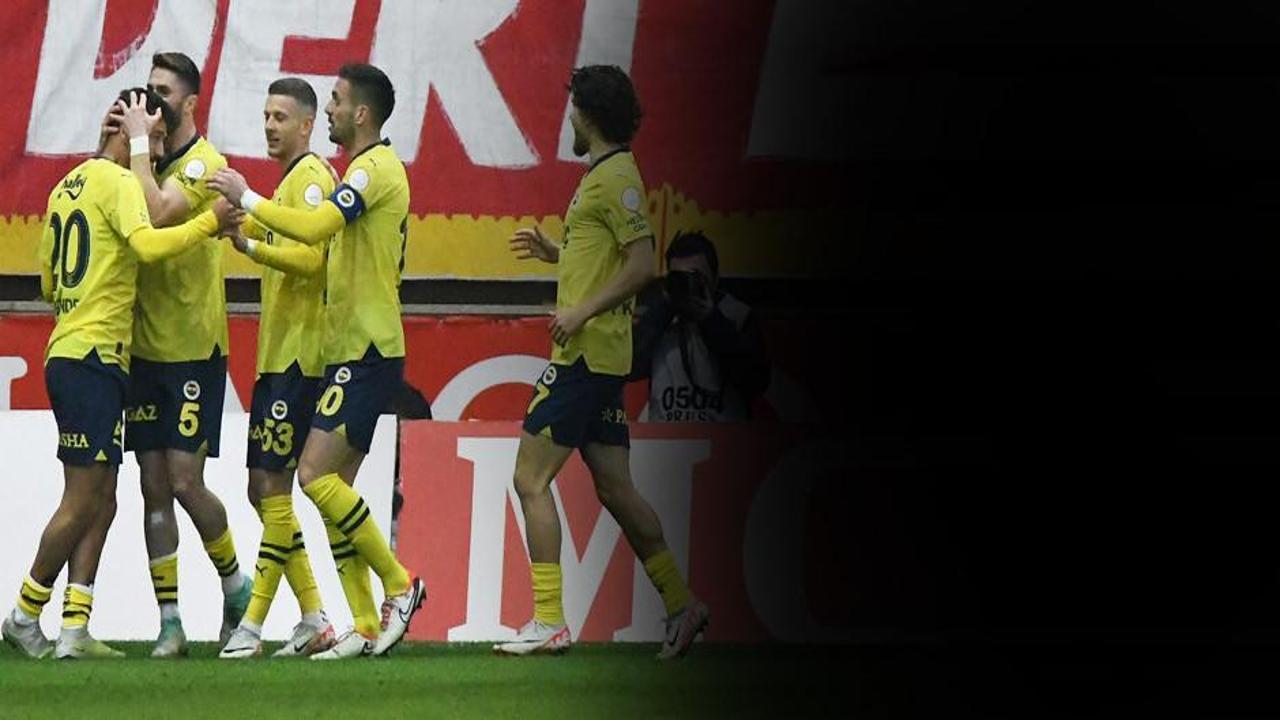 Fenerbahçe'de büyük şok! 2 yıldız derbide yok