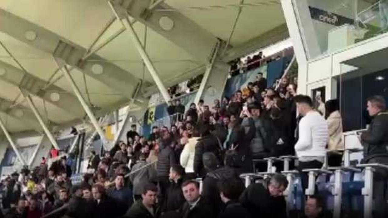 Fenerbahçeli yöneticiler ile Eyüpsporlu taraftarlar arasında gerginlik