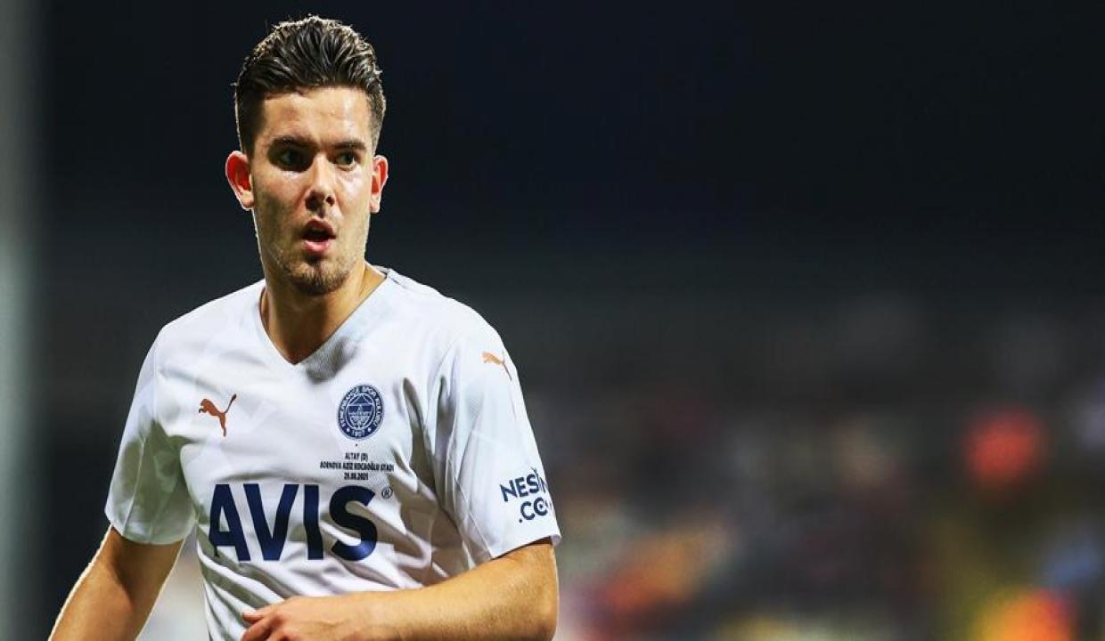 Fenerbahçe'ye derbi öncesi Ferdi Kadıoğlu müjdesi!