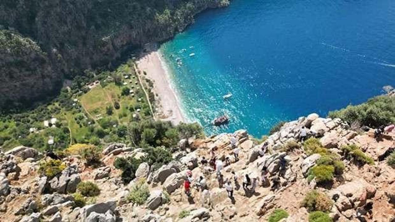 Fethiye'de kayalıklardan düşen genç kız hayatını kaybetti!