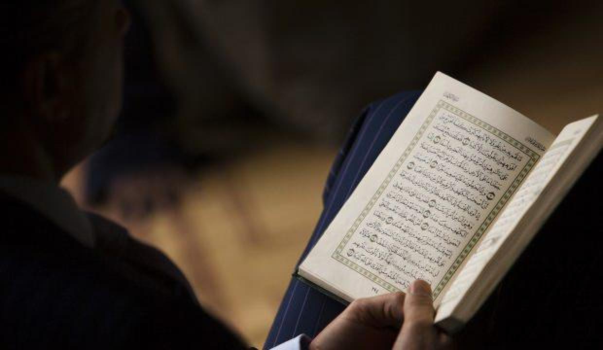 Fetih Suresi Okunuşu - Fetih Duası Türkçe anlamı, Fetih Suresi Peygamberimize göre faziletleri (Diyanet Meali)