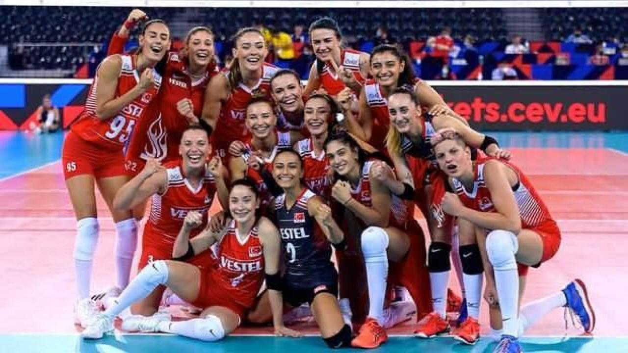 Filenin Sultanları'nın 2022 VNL geniş kadrosu belli oldu