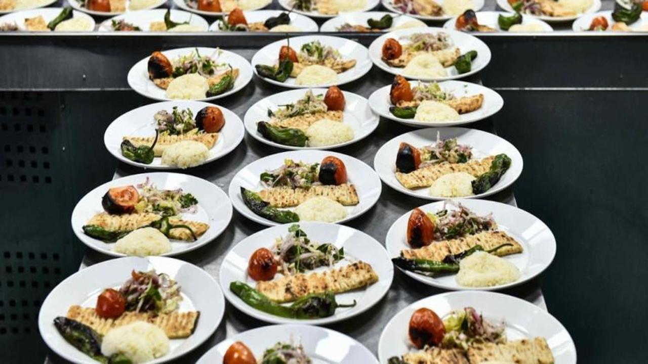 Fırsatçılar planları değiştirtti! 'İftardan vazgeçtik'