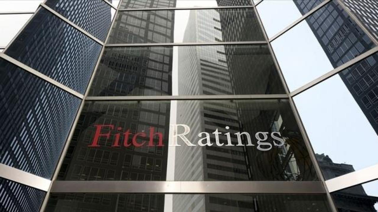 Fitch, ABD'nin kredi notunu negatif izlemede tutmayı sürdürüyor