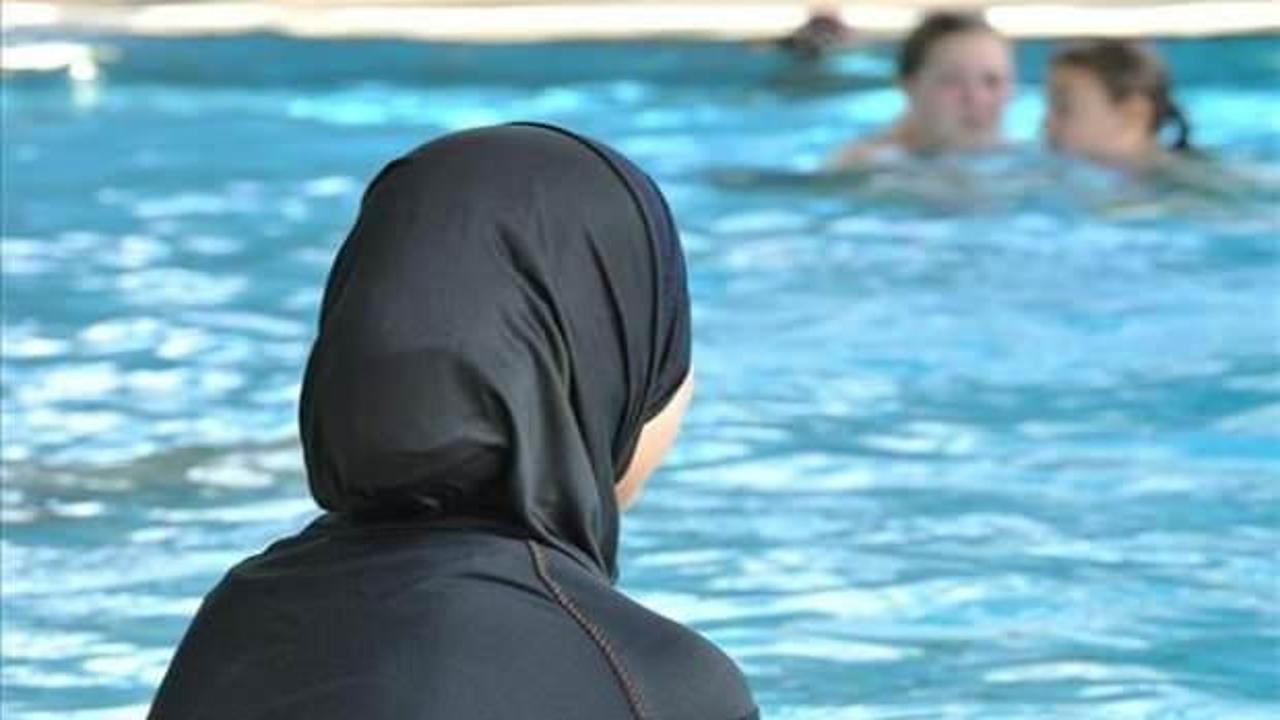 Fransa’da başörtülü kadınlara denizde skandal dayatma