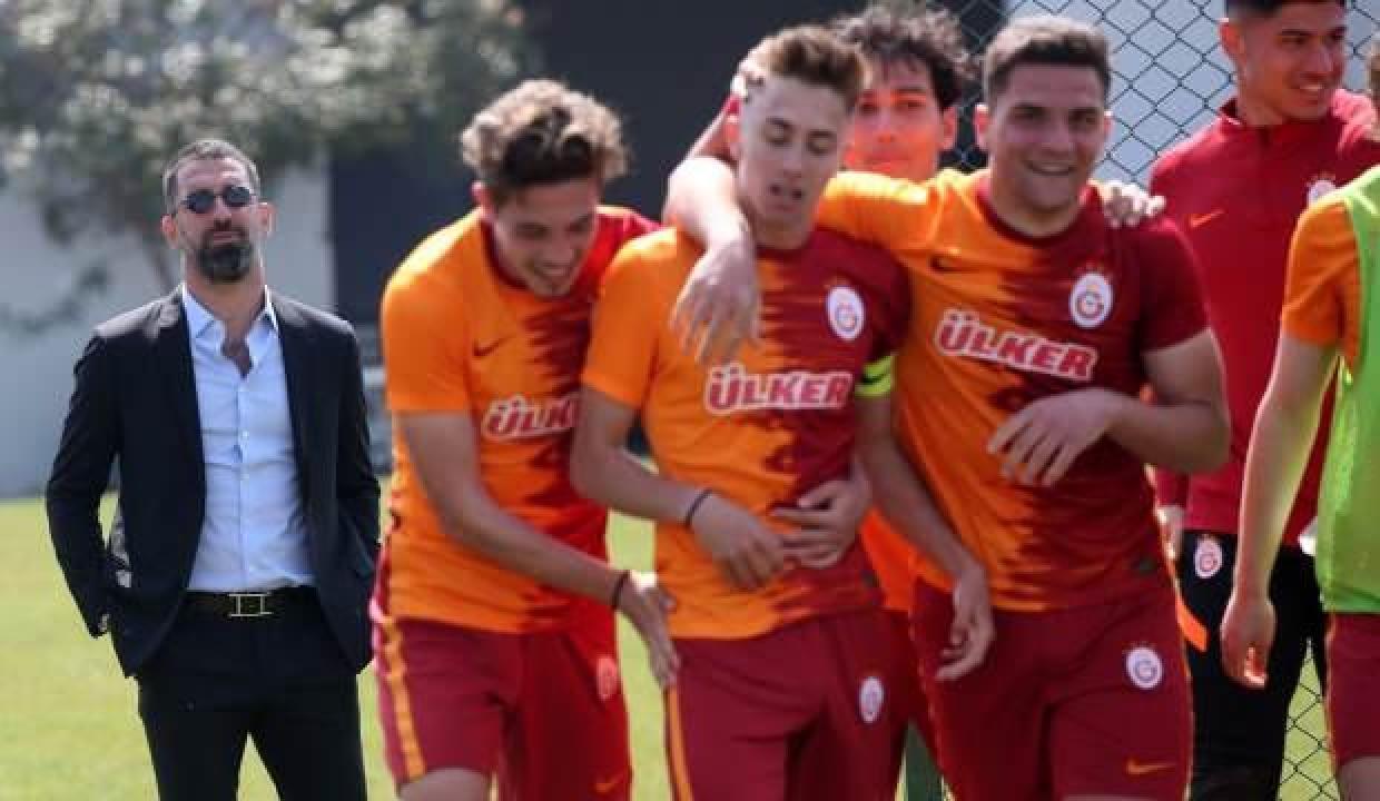 Galatasaray - Trabzonspor U19 maçında sürpriz isimler!