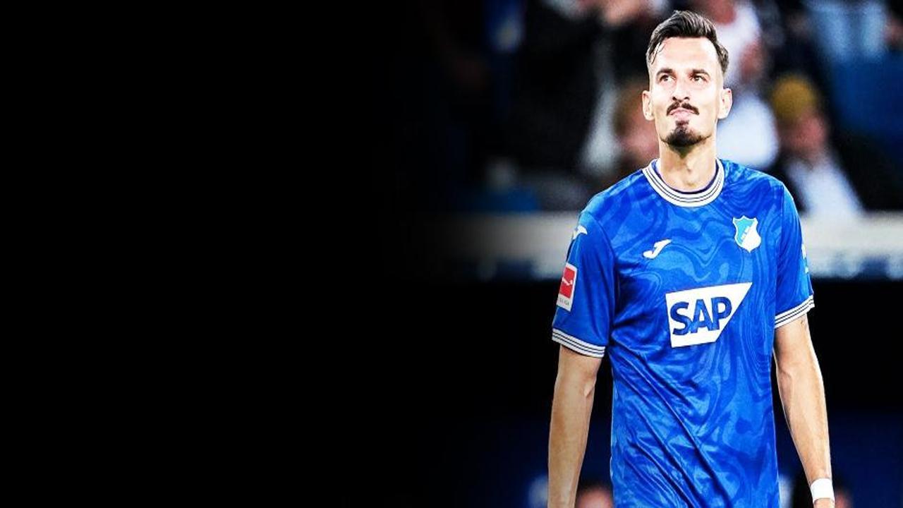 Galatasaray, Fenerbahçe'nin eski golcüsünü kiralamak istiyor