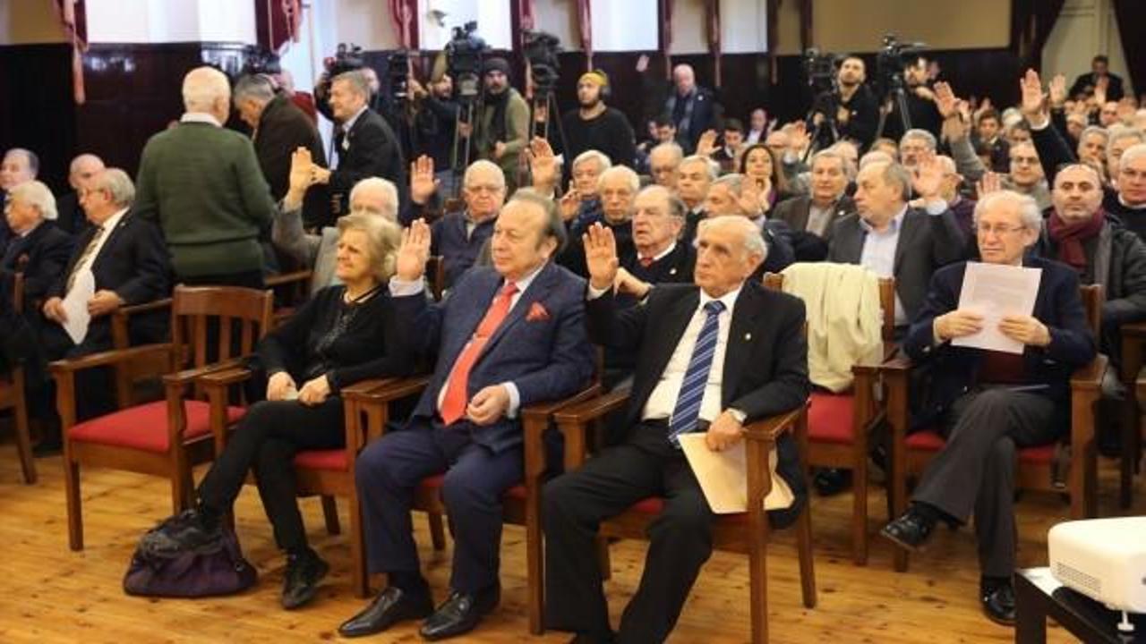 Galatasaray'da divan kurulu toplantısı yarın yapılacak