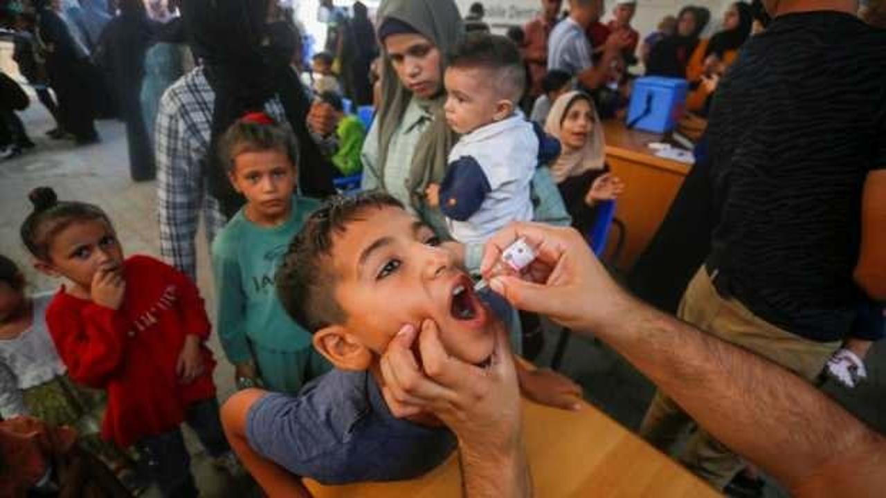 Gazze'de bir günde 72 binden fazla çocuk aşılandı