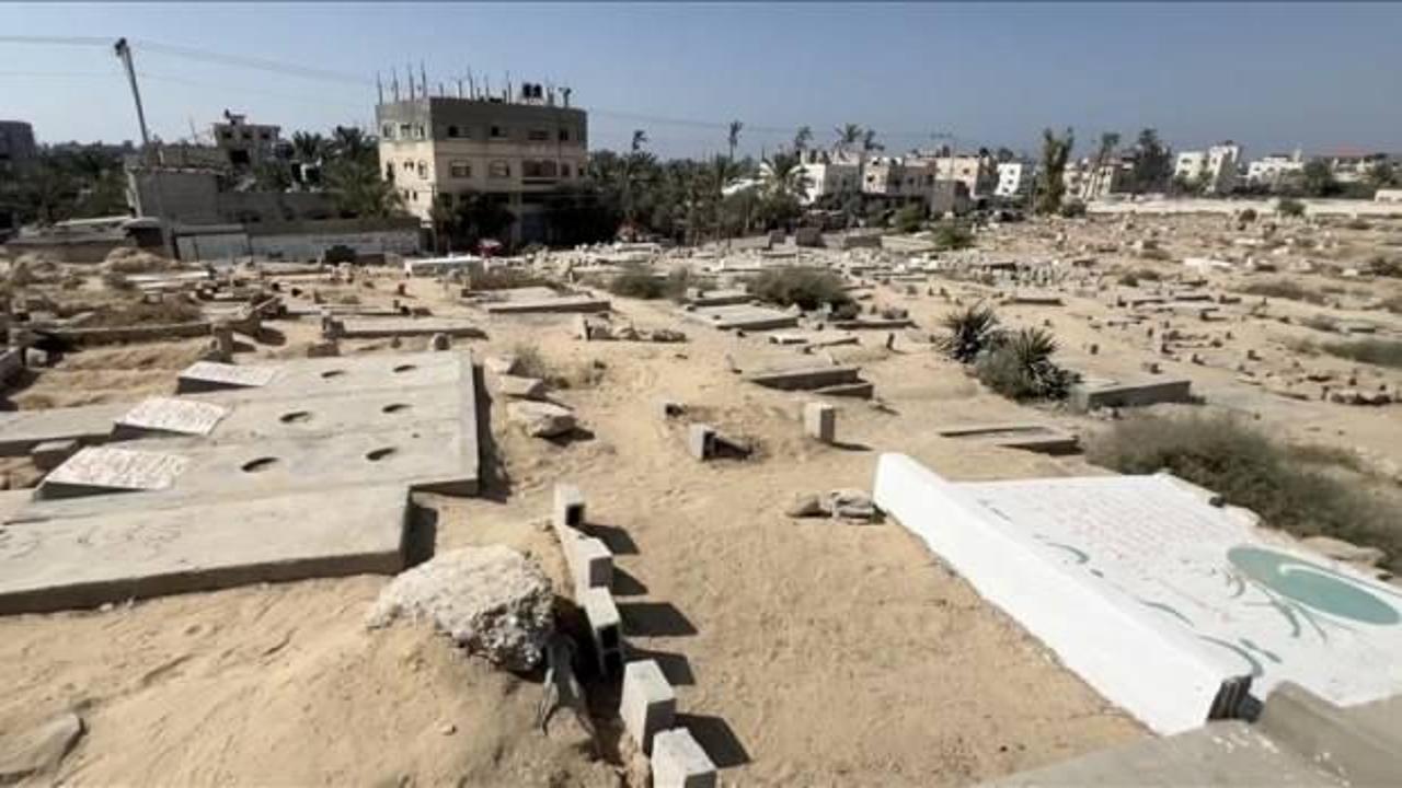 Gazze'de mezarlarda boş yer kalmadı