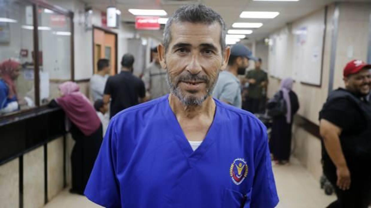 Gazzeli doktor serbest bırakılmasının ardından tekrar görevine başladı