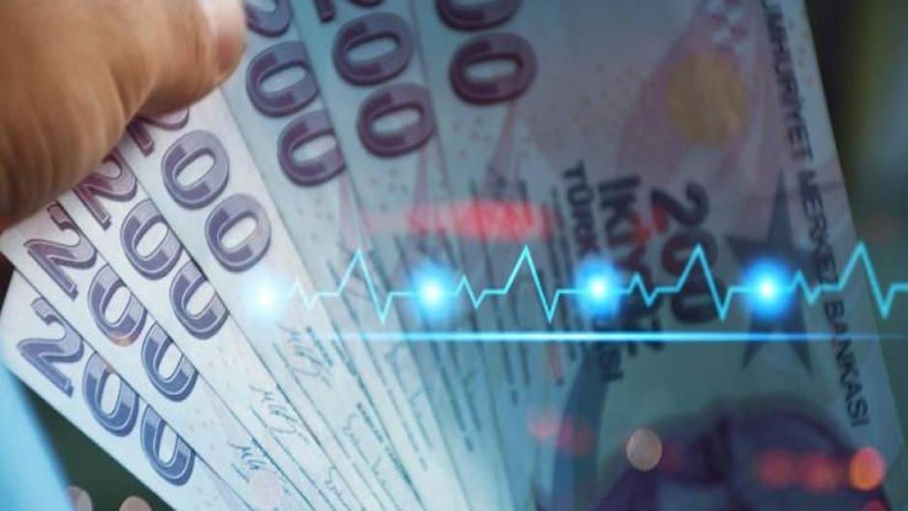 Gecelik faiz yeniden politika faizine yaklaştı