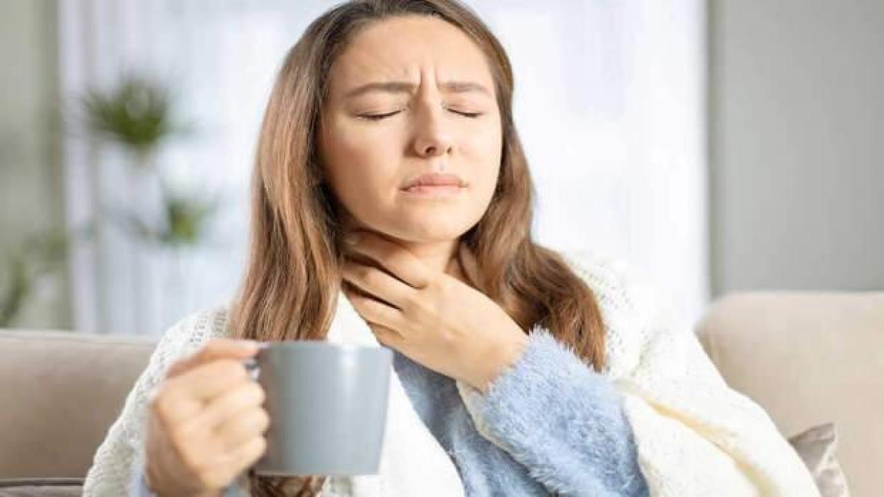 Geçmeyen boğaz ağrısının nedenleri! Sürekli tekrarlayan boğaz ağrısına ne iyi gelir?