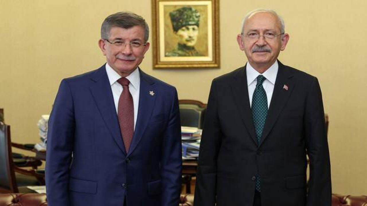 Gelecek Partili vekillerden CHP kararı! İstifa ettiler