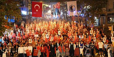Gelenek Değişmedi, Kartal’da Zafer Bayramı Coşkuyla Kutlandı