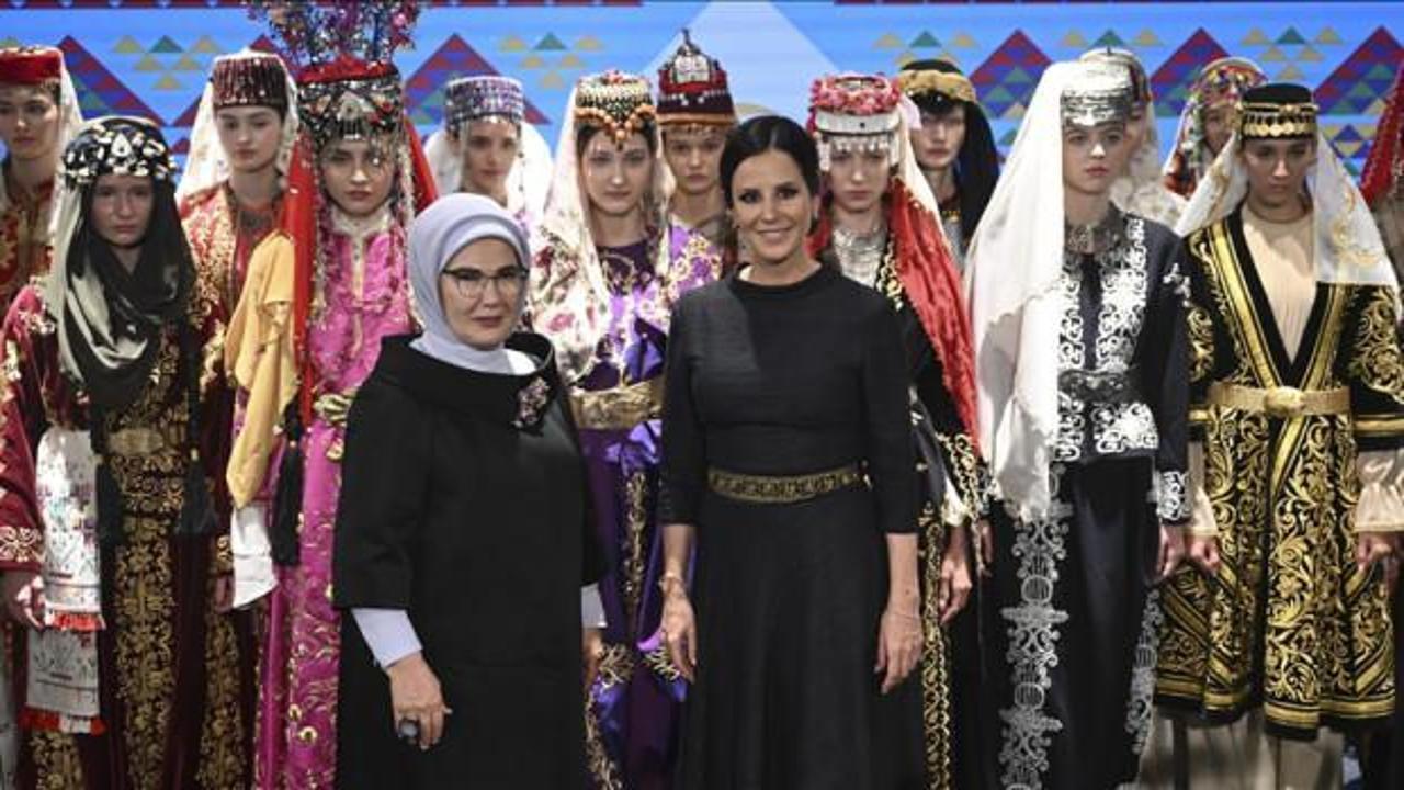 Geleneksel Türk gelinlikleri Belgrad'daki defilede tanıtıldı